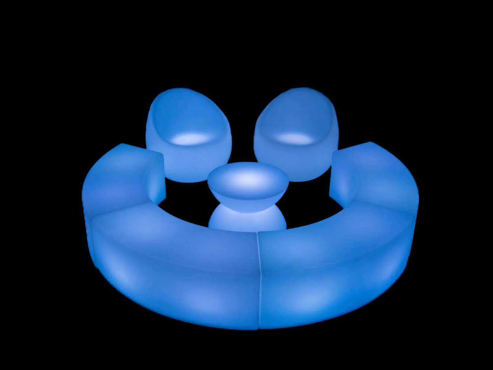 Curvy Pod Glow — LED Furniture setup in Miami