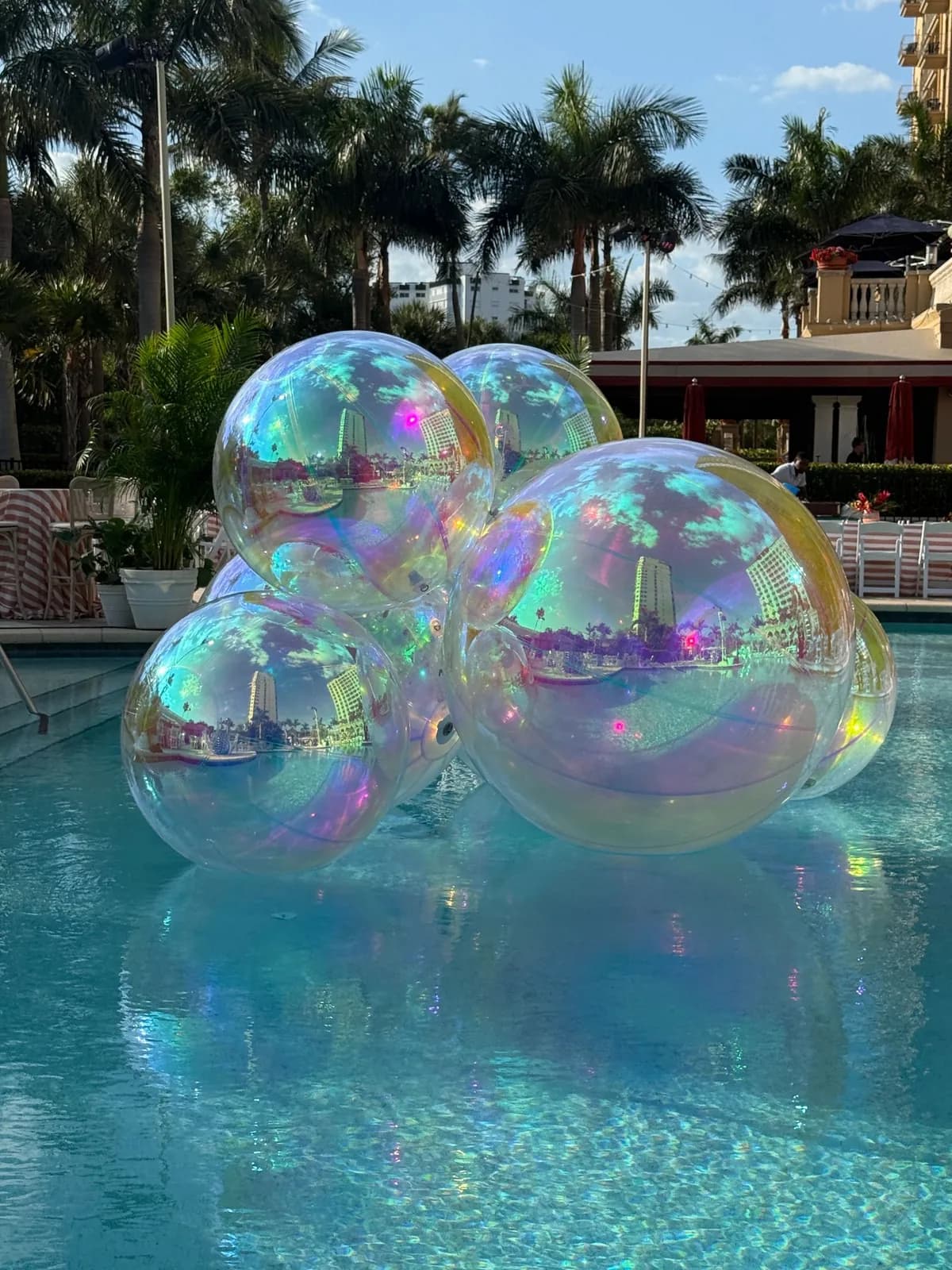 Big Shiny Orbs rentals in South Florida — photo 5