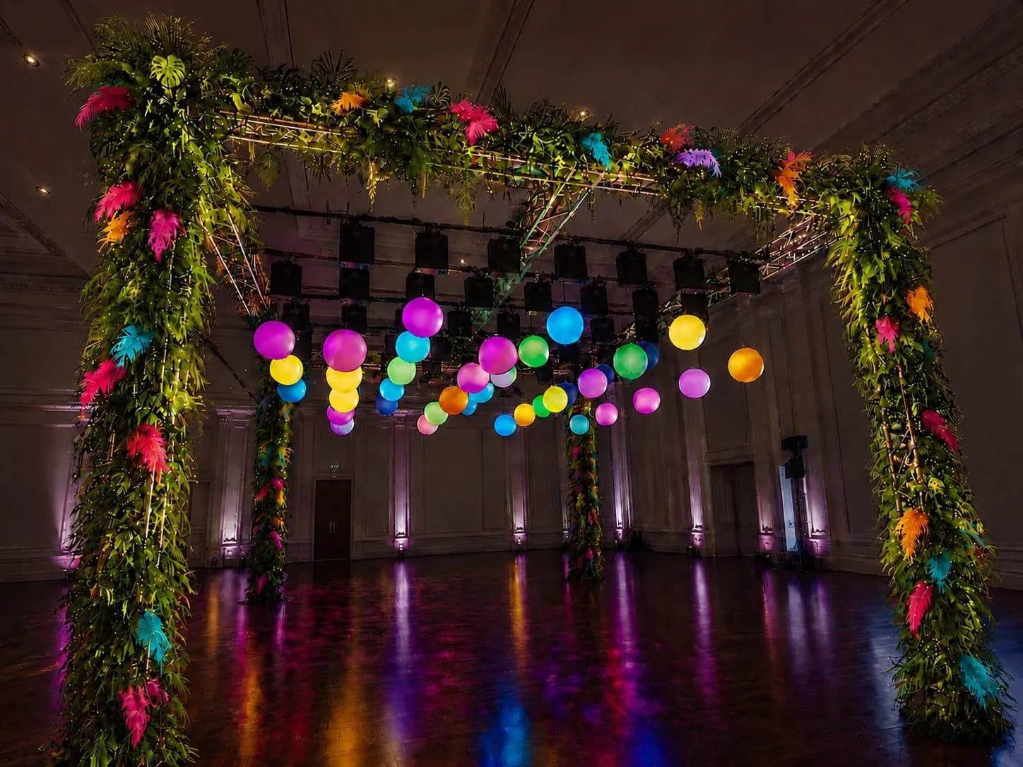 Kinetic Orbs & Kinetic Lighting in South Florida